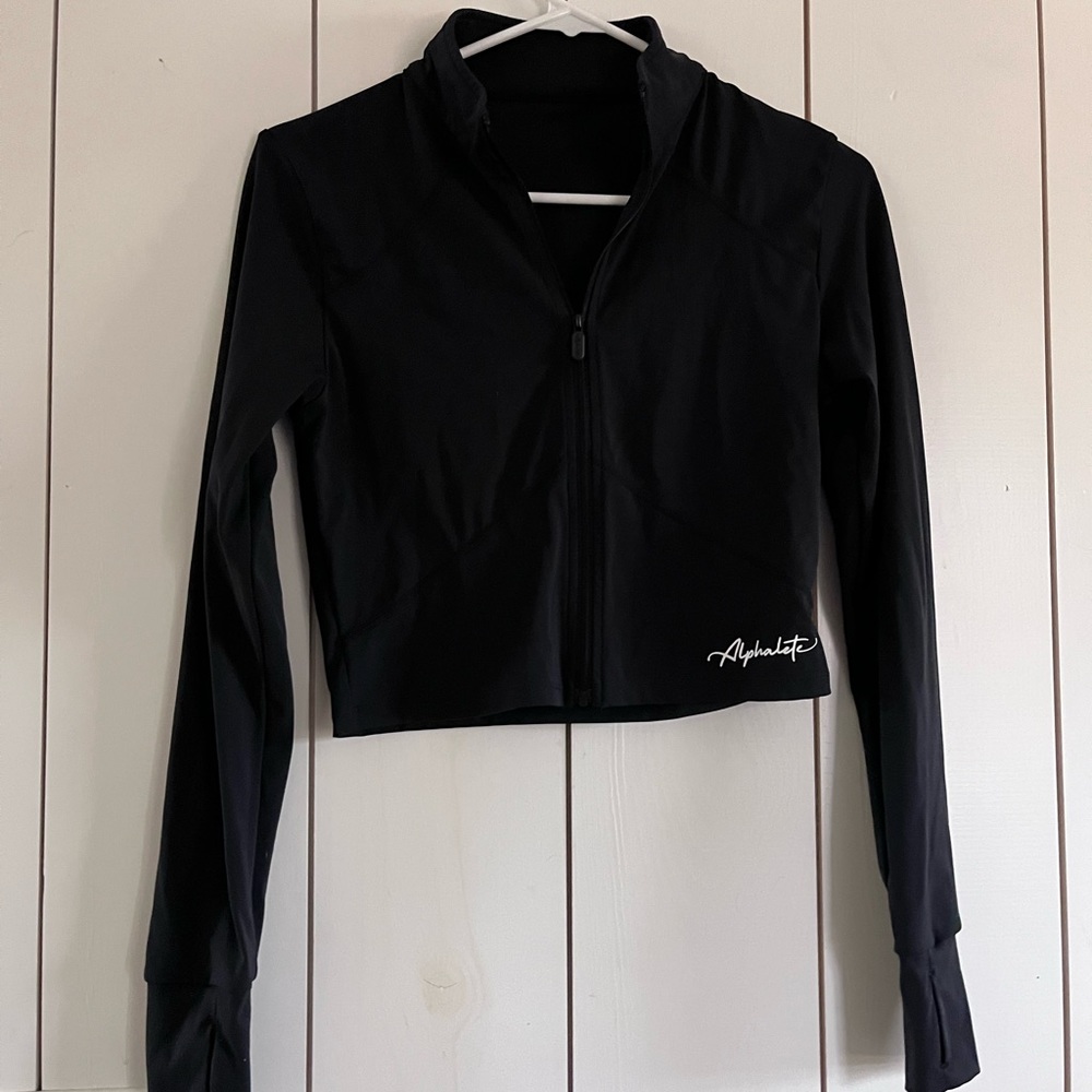 Black cropped alphalete long sleeve top
